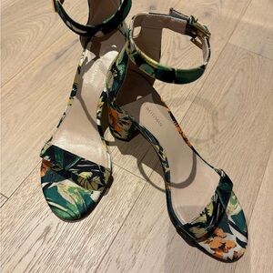 Stuart Weitzman Botanical Brocade sandal